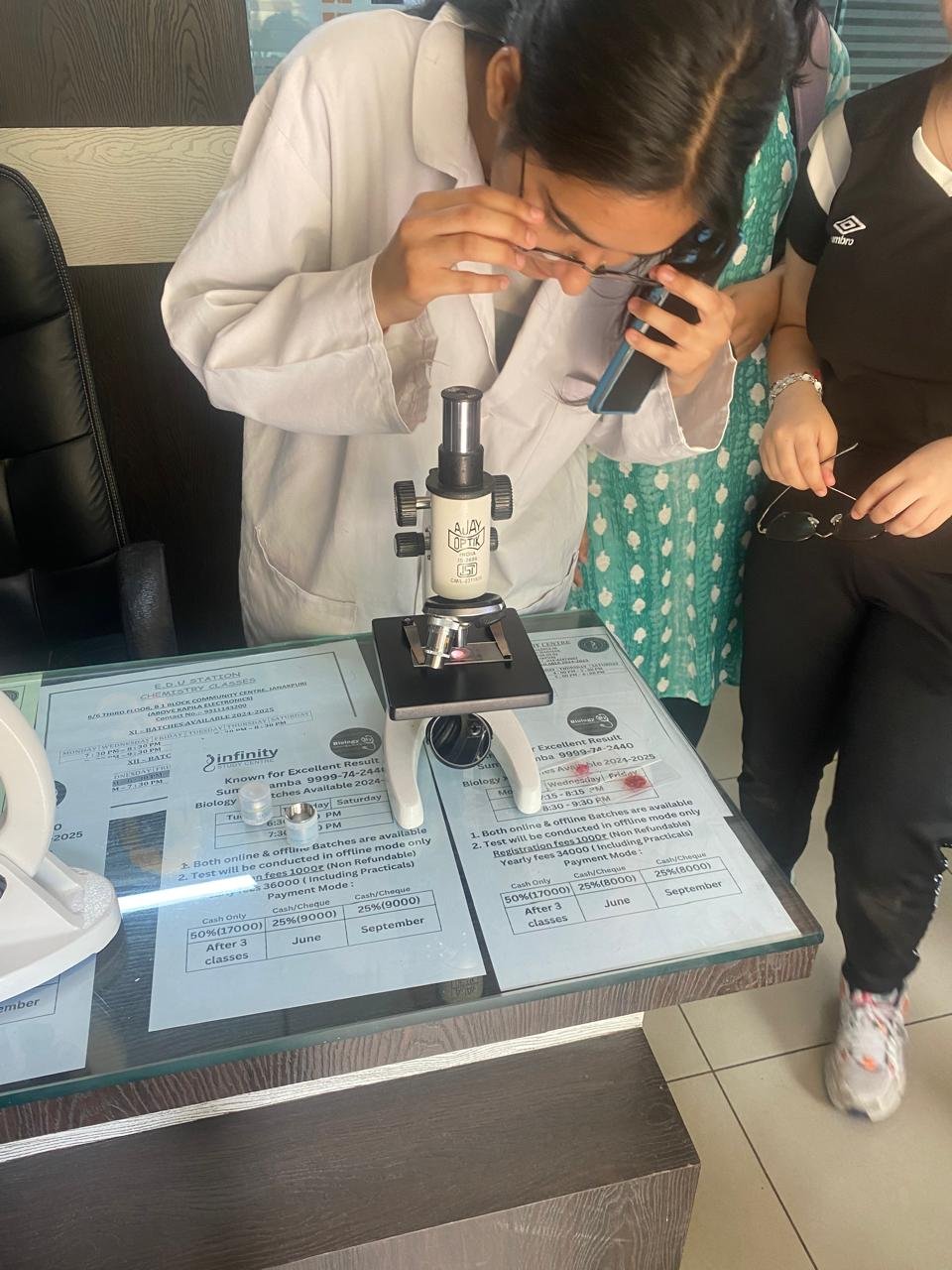 Biology By Sumita practical lab photo